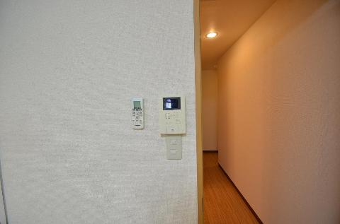 セキュリティ　カメラ付インターホン（イメージ）