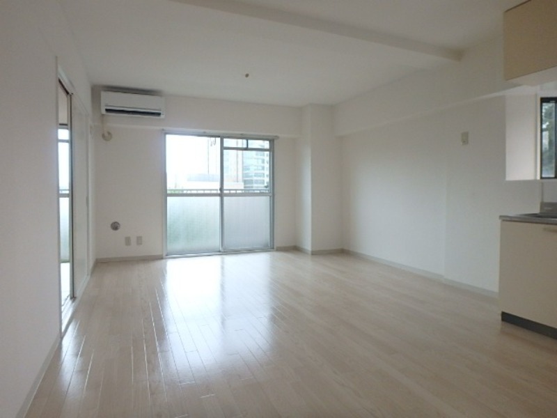 居室・リビング　図面と現状に相違がある場合には現状を優先