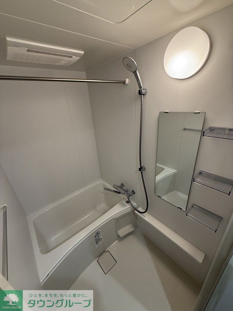 バス・シャワールーム　バス