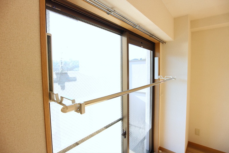 その他設備　室内物干し