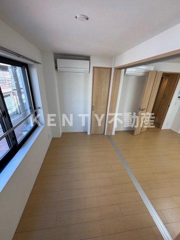 居室・リビング　ゆったりとした居間です