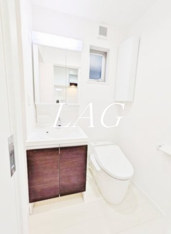 洗面設備　洗面台です。