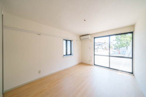 居室・リビング　リビング