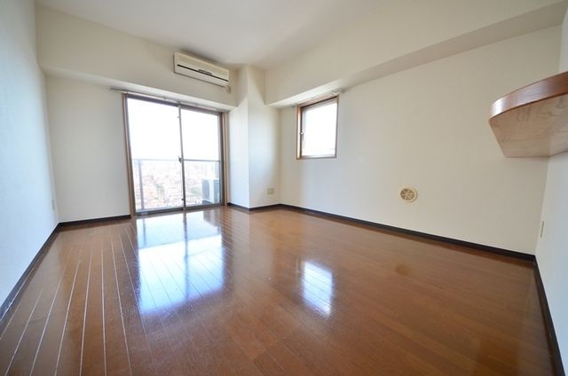 居室・リビング　ＳＲＣ造のお部屋です！