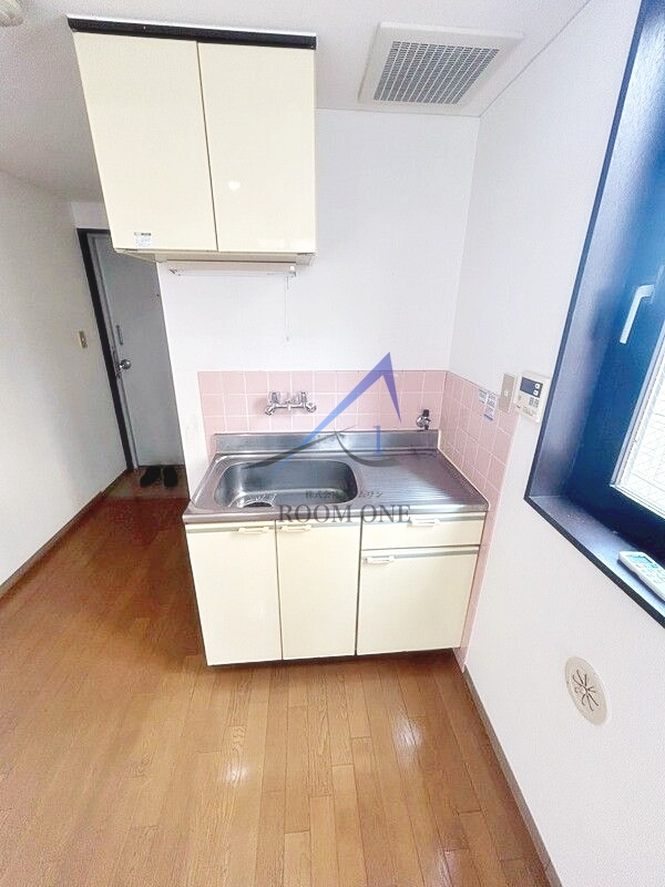 キッチン　キッチンです。