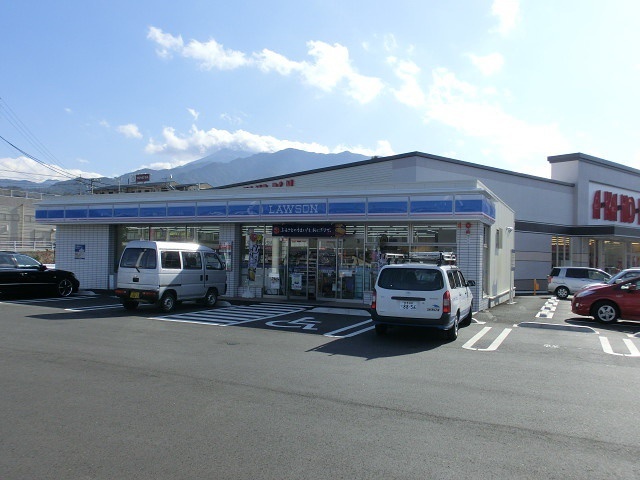 コンビニ　ローソン中津川かやの木店（コンビニ）まで800m
