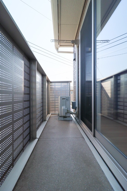 バルコニー　図面と現状が相違がある場合には現状を優先