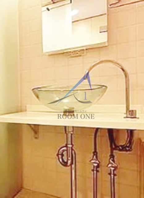 洗面設備　洗面台です。