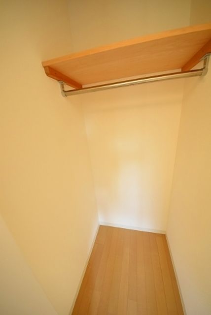 収納　★収納たっぷりの大きなクローゼット★