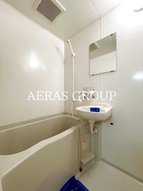 バス・シャワールーム　同仕様写真