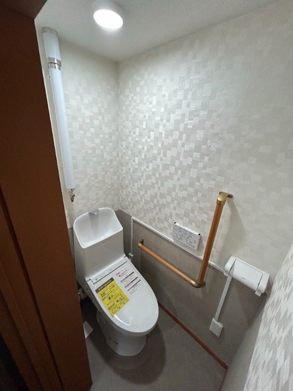 トイレ　トイレ