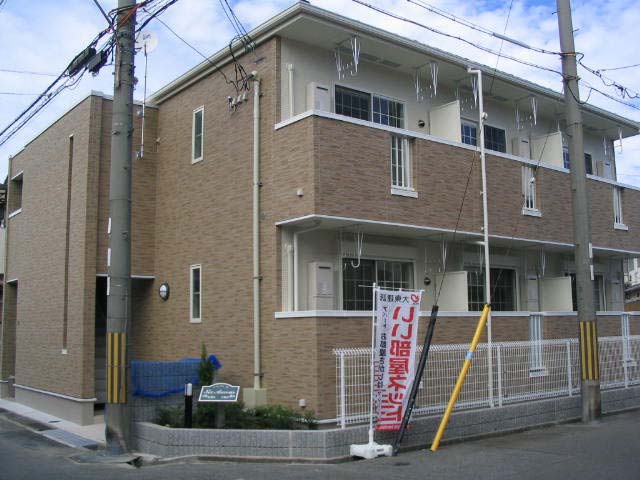 建物外観　TVモニターホン完備☆