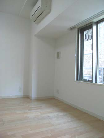 居室・リビング　洗濯機付き