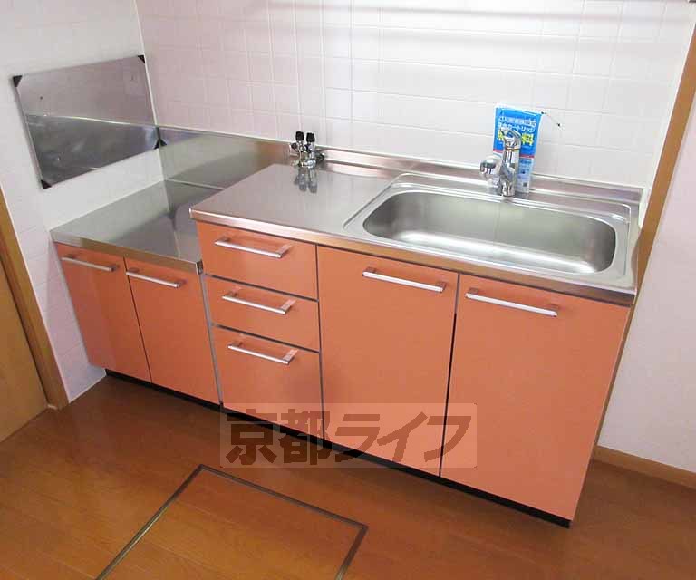 キッチン　広めのキッチンです。