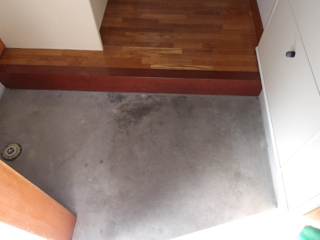 玄関　シンプルで使いやすい玄関です