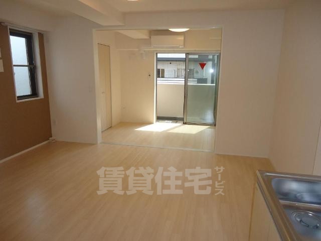 居室・リビング　リビング