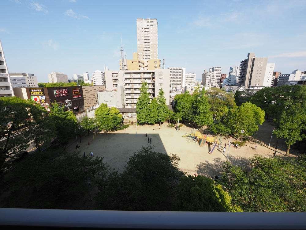 眺望　アリス・マナーガーデン谷町