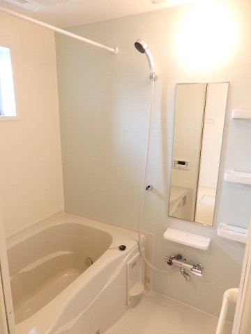 バス・シャワールーム　お風呂です