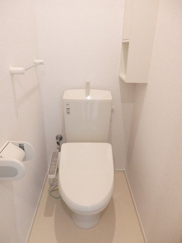 トイレ　シンプルで使いやすいトイレです