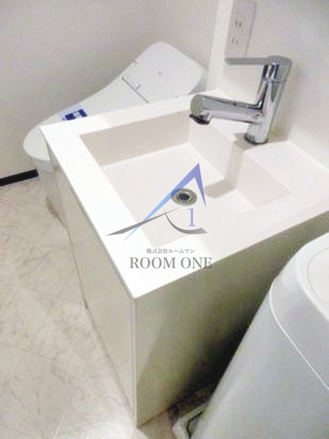 洗面設備　洗面台です。