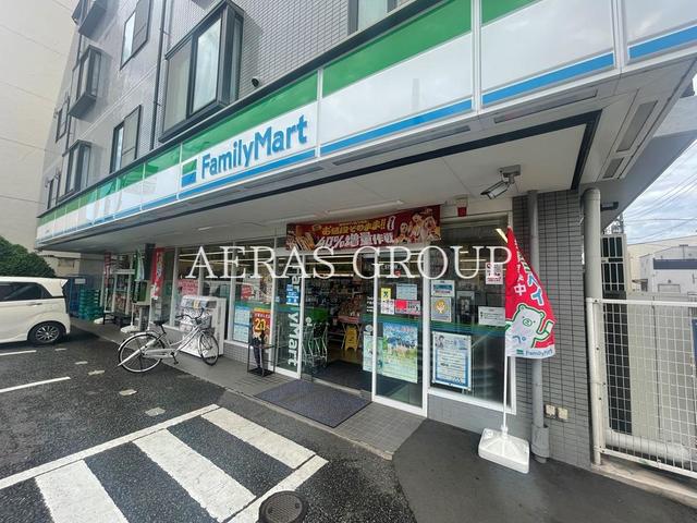 コンビニ　ファミリーマート小金井桜町店（コンビニ）まで443m
