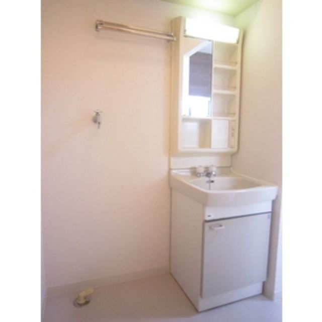 洗面設備　洗面台独立