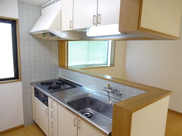 キッチン　調理がしやすい広さですね。