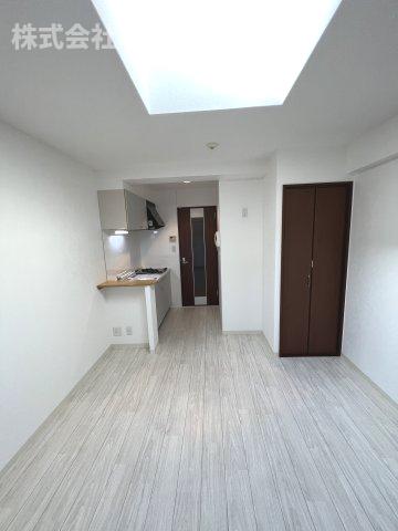 居室・リビング　ゆったり過ごせる居間です