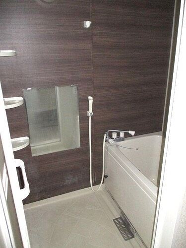 バス・シャワールーム　浴室　※2019年6月撮影