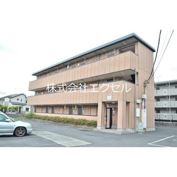 建物外観　南向きで日当たり良好のお部屋です。