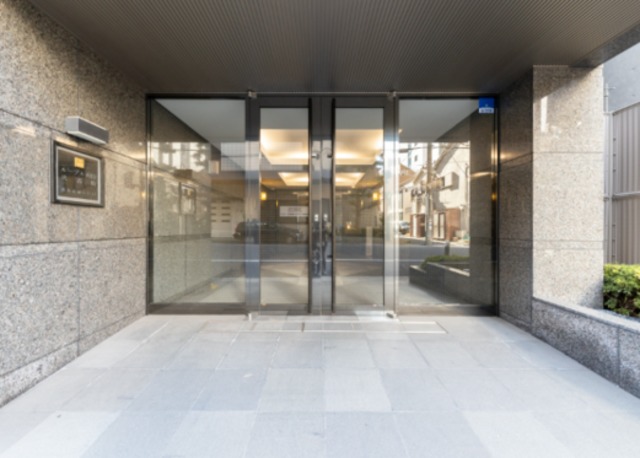 エントランス　エントランス