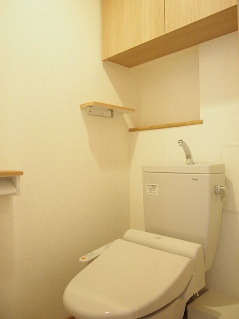 トイレ　シャワートイレ