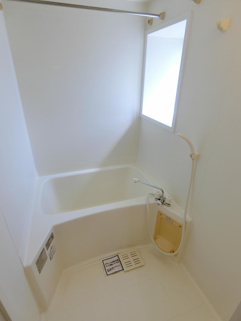 バス・シャワールーム　別部屋参考画像