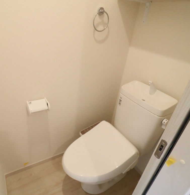 トイレ　別部屋参照