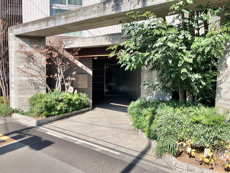 エントランス　ゆとりのあるエントランスです