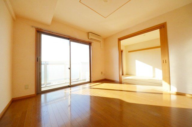 居室・リビング　★内装★