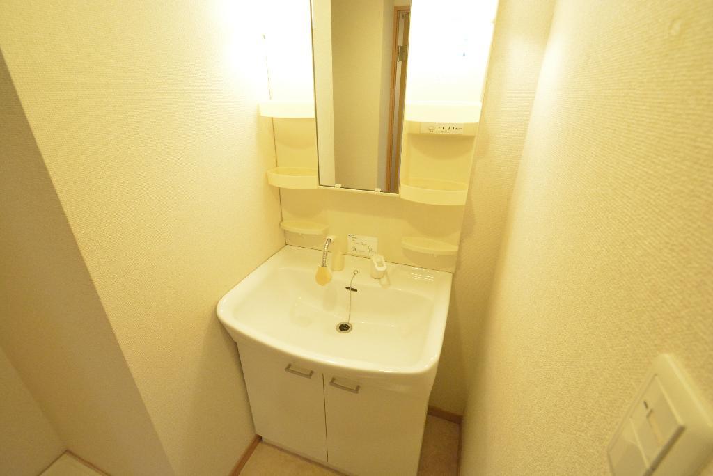 洗面設備　洗髪洗面化粧台