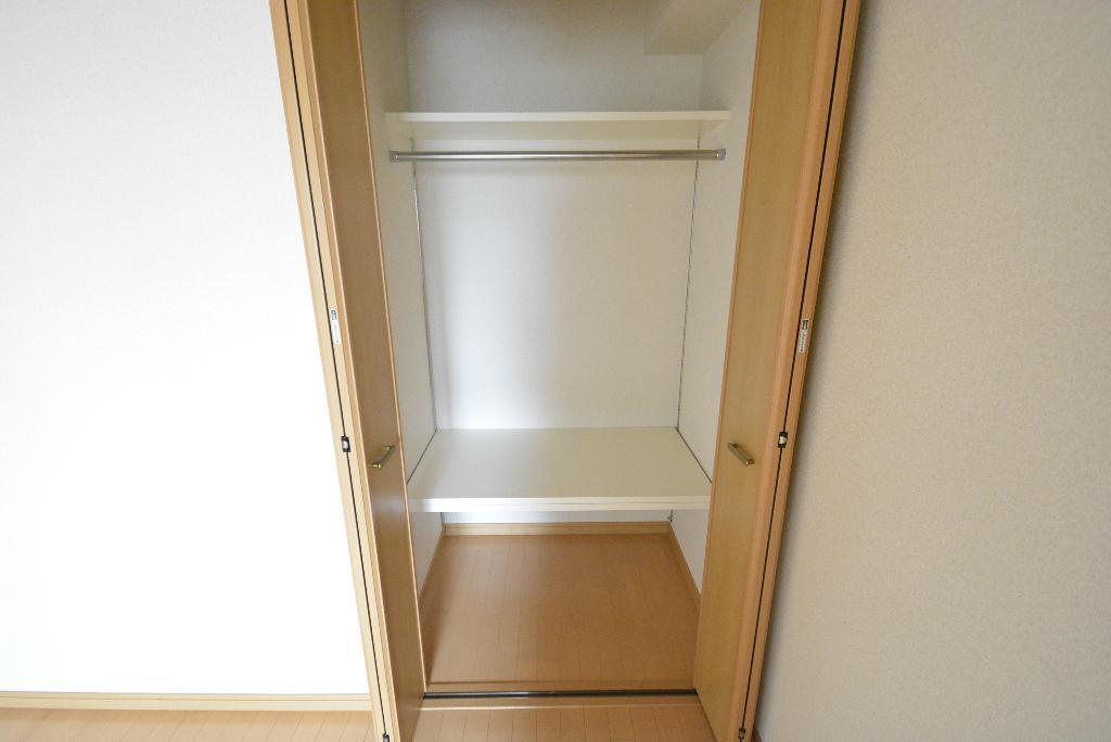 収納　クローゼット