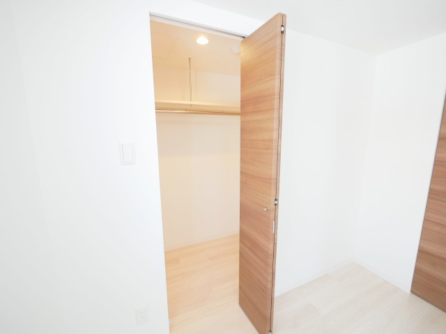 収納　ウォークインクローゼットです☆