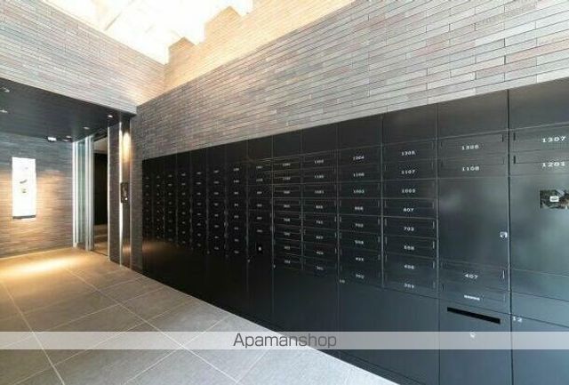 ロビー　ロビー