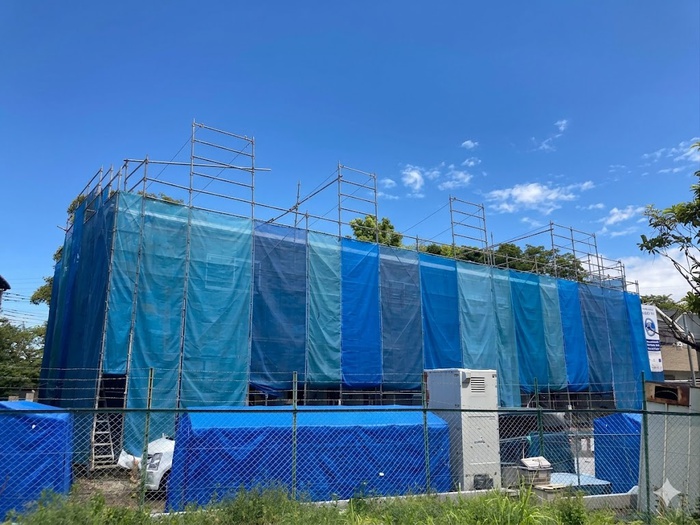 建物外観　建築中