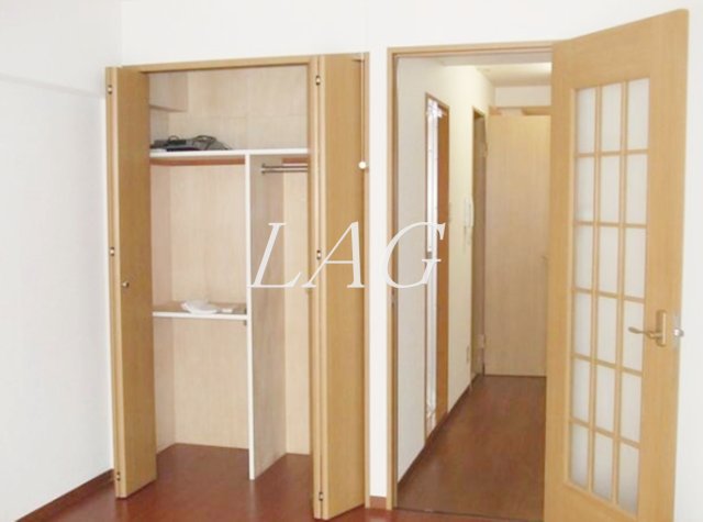 居室・リビング　洋室のお部屋です。