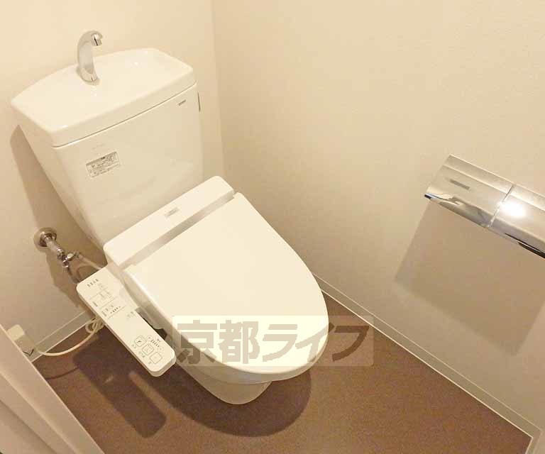 トイレ　ウォシュレット付！