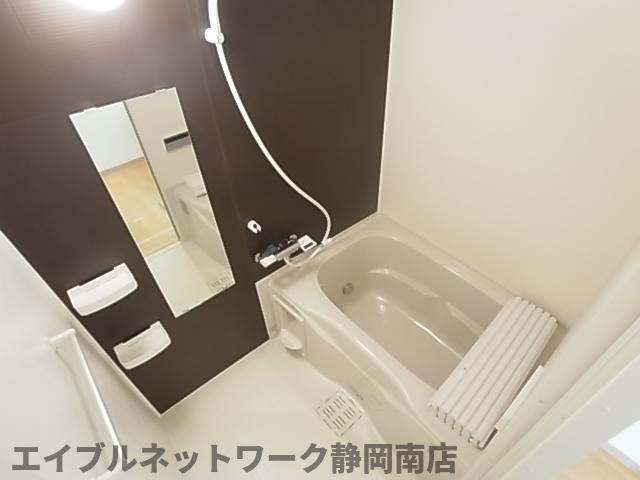 バス・シャワールーム　日々の暮らしに欠かせないお風呂です