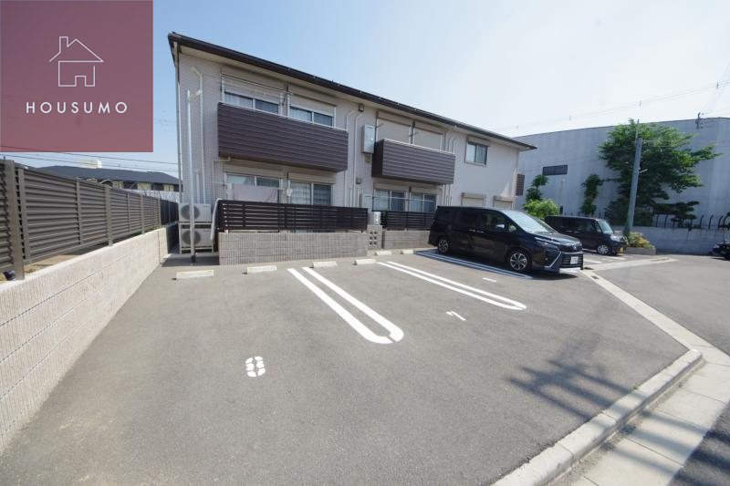 駐車場　カースペースがあります