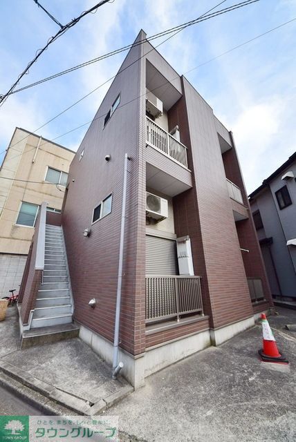 建物外観　お部屋探しはタウンハウジングにお任せ下さい♪