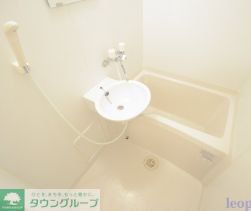 洗面設備　バス