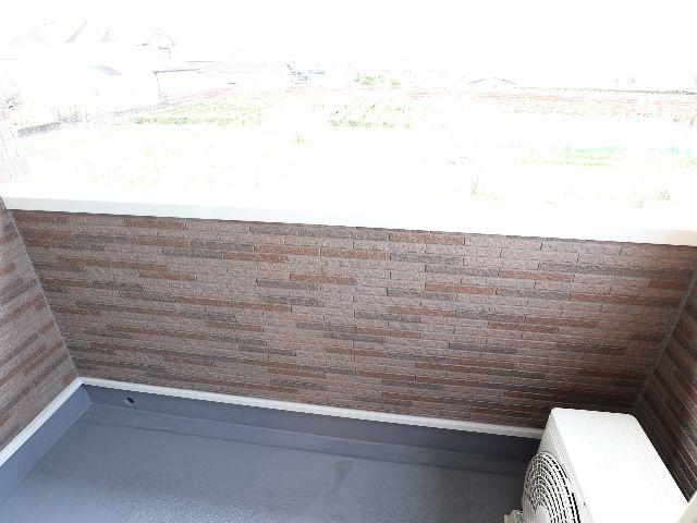バルコニー　バルコニーがあります