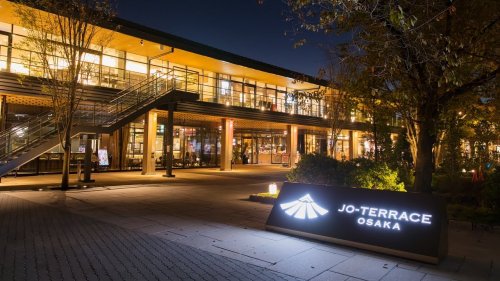 飲食店　城テラス大阪（飲食店）まで570m