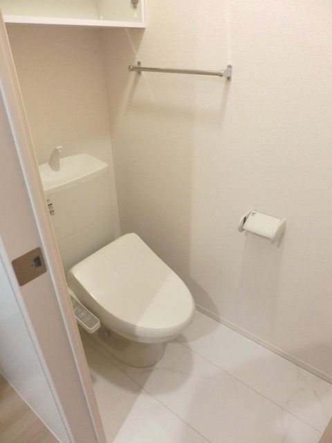 トイレ　ウォシュレット